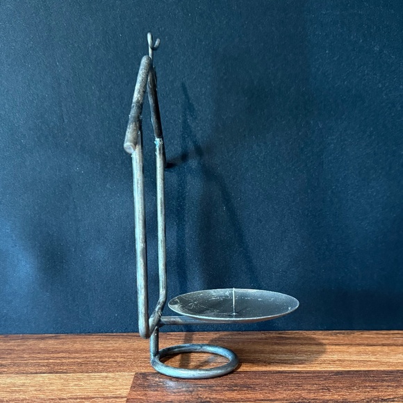 Metal House with Smoking Chimney Candle Holder - Picture 6 of 9